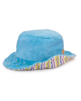 Reversible hat is perfect for the beach or poolside