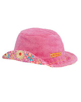 Reversible hat is perfect for the beach or poolside