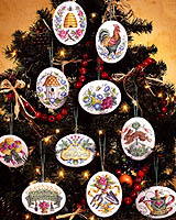 A beautiful tribute to a garden in full bloom! This set of 10 Gardener's Counted Cross Stitch Christmas Ornaments capture all of the beauty of a summer garden.