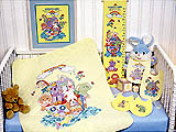 Noah's Ark like you've never seen it before .. On pale yellow! How delightful! Noah and the animals are getting ready for their long journey and they're sailing into your home - with a little sunshine, of course.
